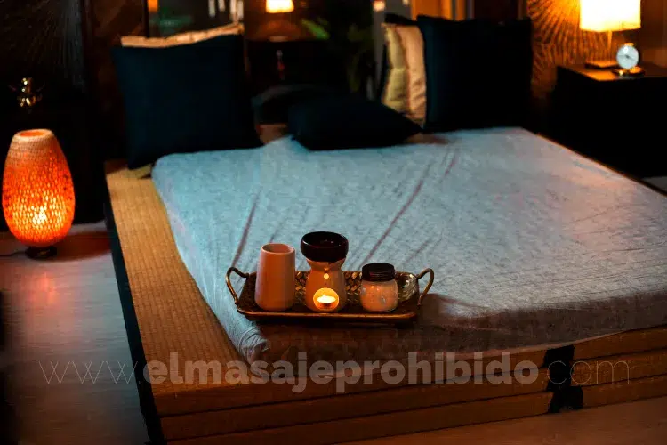 Tatami amplio en estudio de masaje gay Barcelona