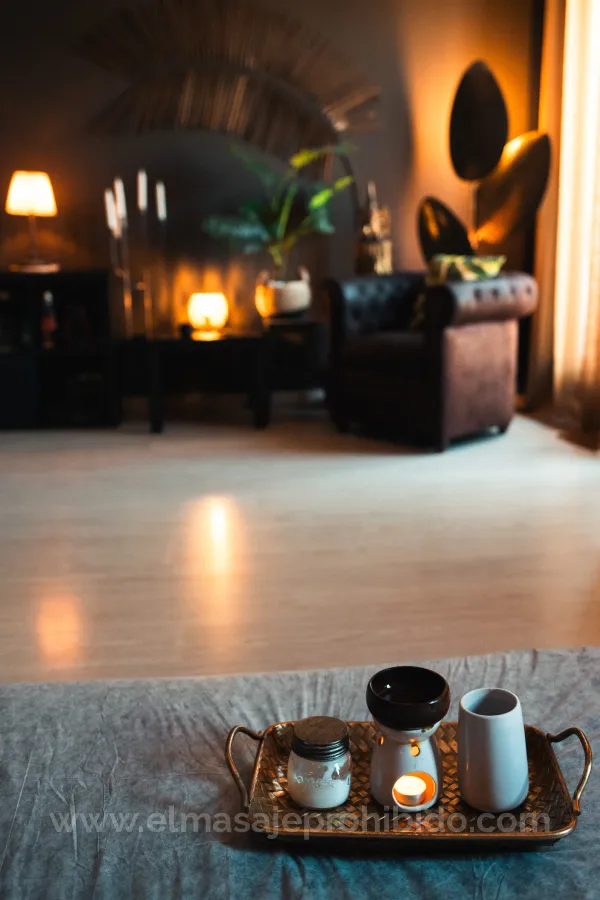 Tatami estudio tranquilo de masaje gay Barcelona
